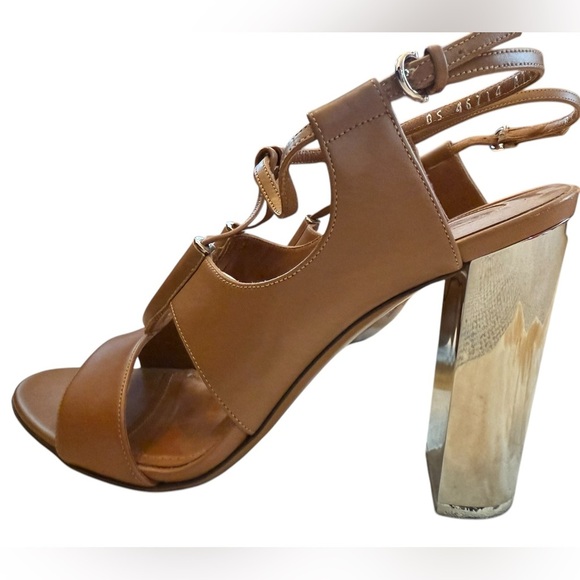 Salvatore Ferragamo Leather Galilea Sandals Block Heel Size 7.5 w/ Dust Bag - Picture 4 of 11